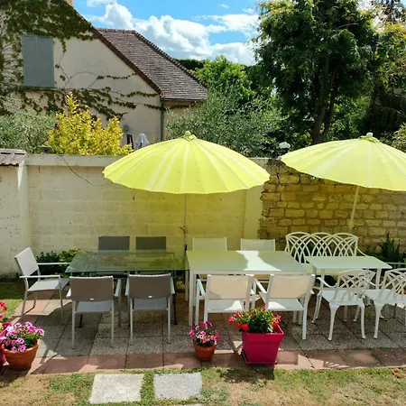 Private 1 Bedroom Flat With Garden Access In *