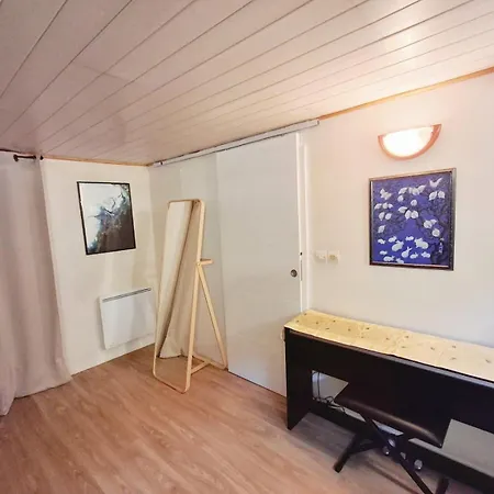 Private 1 Bedroom Flat With Garden Access In